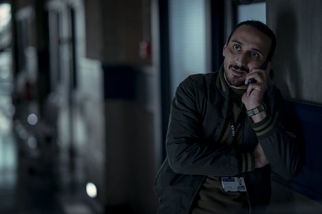 Aymen Hamdouchi - Criminal: Velká Británie - Julia - Z filmu