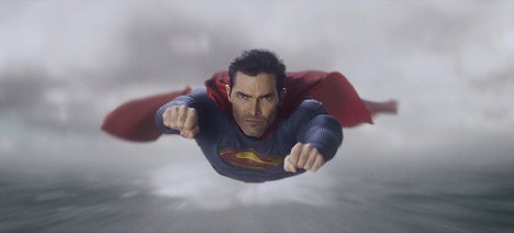 Tyler Hoechlin - Superman a Lois - Pilot - Z filmu