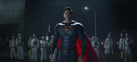 Tyler Hoechlin - Superman a Lois - Pilot - Z filmu