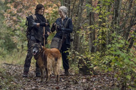 Norman Reedus, Melissa McBride - Živí mrtví - Najdi mě - Z filmu