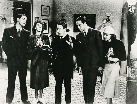 Errol Flynn, Rosalind Russell, Hugh Herbert, Patric Knowles, Olivia de Havilland - Four's a Crowd - Z filmu