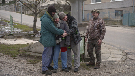 Juraj Šoko Tabaček, Matej Landl, Roman Slanina, Sväťo Malachovský - Horná Dolná - Armagedon - Z filmu