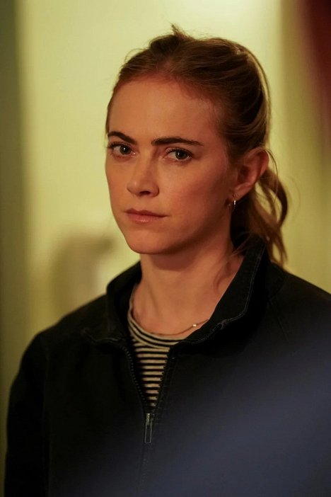 Emily Wickersham - NCIS - Námorný vyšetrovací úrad - Nenápadné vylepšenia - Z filmu