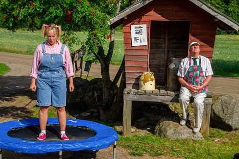 Kaisa Hela, Juha Laitila - Herra Heinämäen Lato-orkesteri - Z filmu