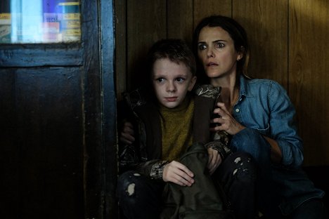 Jeremy T. Thomas, Keri Russell - Parožie - Z filmu