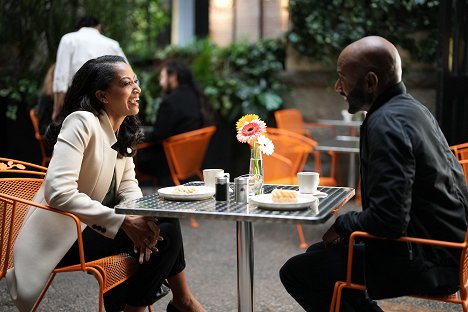 Azie Tesfai, Romany Malco - A Million Little Things - Six Months Later - Z filmu