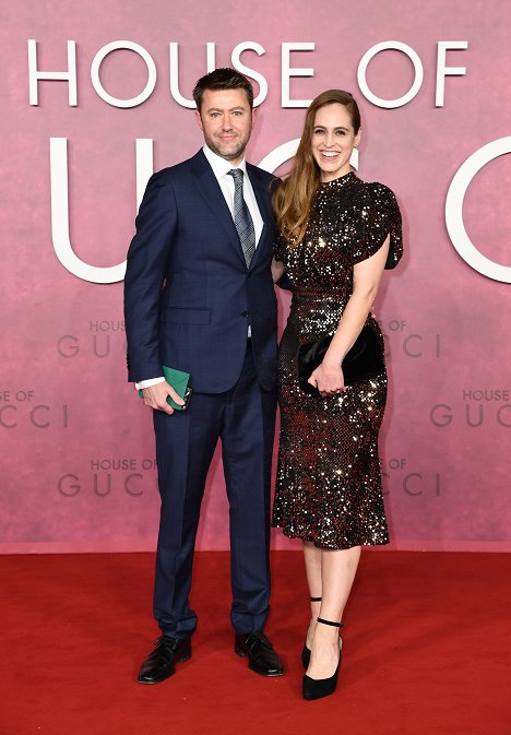 UK Premiere Of "House of Gucci" at Odeon Luxe Leicester Square on November 09, 2021 in London, England - Aidan Elliott - Klan Gucci - Z akcí