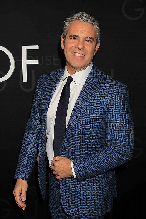 New York Premiere of "House of Gucci" on November 16, 2021 - Andy Cohen - Klan Gucci - Z akcií