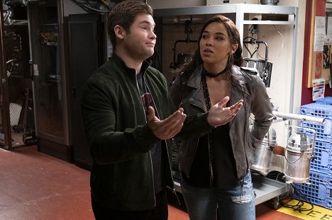 Adam Devine, Alexandra Shipp