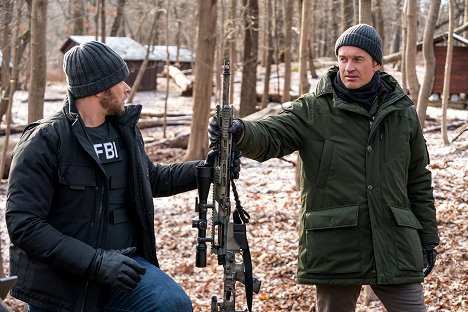 Kellan Lutz, Julian McMahon - FBI: Most Wanted - The Line - Z filmu
