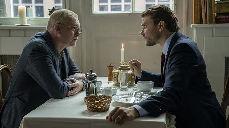 Søren Malling, Pilou Asbæk - Případ: Ponorka - Celý člověk - Z filmu