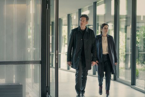 Tim Bergmann, Annika Kuhl - Ein Taunuskrimi - Muttertag - Z filmu