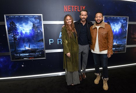 The Adam Project Los Angeles special screening at The London West Hollywood at Beverly Hills on February 15, 2022 in West Hollywood, California - Chrissy Teigen, Ryan Reynolds, John Legend - Projekt Adam - Z akcí