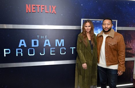 The Adam Project Los Angeles special screening at The London West Hollywood at Beverly Hills on February 15, 2022 in West Hollywood, California - Chrissy Teigen, John Legend - Projekt Adam - Z akcí