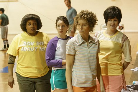 Sharon Conley, Jessie Mueller, Jessica Biel, Jamie Anne Allman - Candy: Smrť v Texase - Šťastná manželka, šťastný život - Z filmu