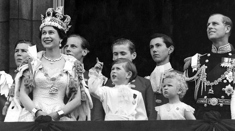 královna Alžběta II., Karol III., princ Philip, vévoda z Edinburghu - Die Queen - Schicksalsjahre einer Königin - Z filmu