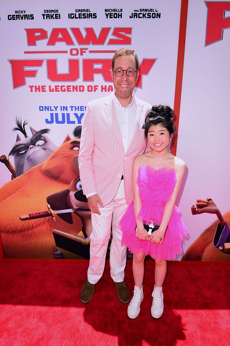 "Paws of Fury" Family Day at the Paramount Pictures Studios Lot on July 10, 2022 in Los Angeles, California. - Rob Minkoff, Kylie Kuioka - Zběsilé tlapky: Legenda o Hankovi - Z akcí