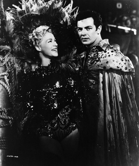 Betty Hutton, Cornel Wilde - Největší představení na světě - Z filmu