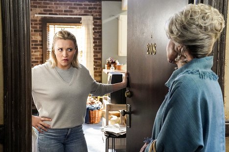 Emily Osment - Young Sheldon - A God-Fearin' Baptist and a Hot Trophy Husband - Photos