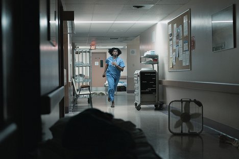 Adepero Oduye - Pět dní v nemocnici Memorial - Den druhý - Z filmu