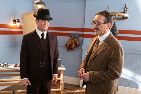 Yannick Bisson, Nigel Hamer - Případy detektiva Murdocha - Skvělá hra - Z filmu