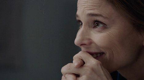 Suzanne Clément - STAT - Episode 4 - Z filmu