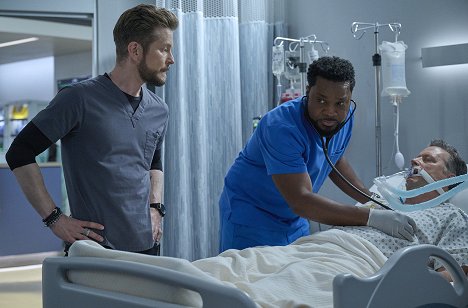 Matt Czuchry, Malcolm-Jamal Warner, Steven Culp - Doktori - All Hands on Deck - Z filmu