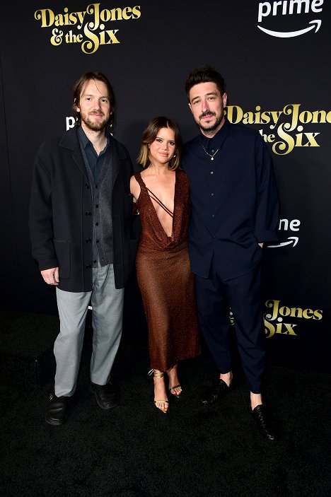 Daisy Jones & The Six Los Angeles Red Carpet Premiere and Screening at TCL Chinese Theatre on February 23, 2023 in Hollywood, California - Maren Morris, Marcus Mumford - Daisy Jones & the Six - Z akcií