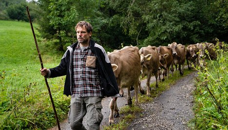 Wanja Mues - Daheim in den Bergen - Alte Pfade – Neue Wege - Z filmu