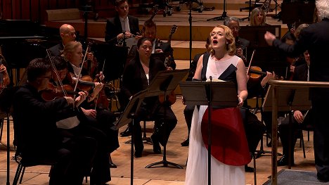 Magdalena Kožená - Rattle řídí Londýnský symfonický orchestr - Z filmu