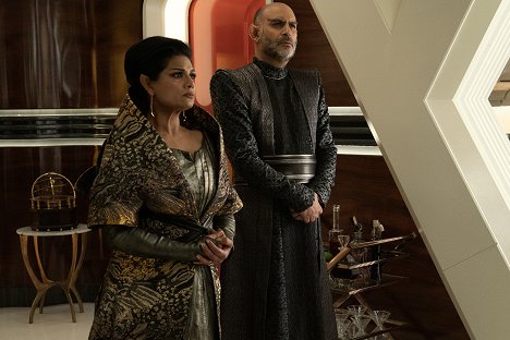 Ellora Patnaik, Michael Benyaer - Star Trek: Podivné nové světy - Šarády - Z filmu