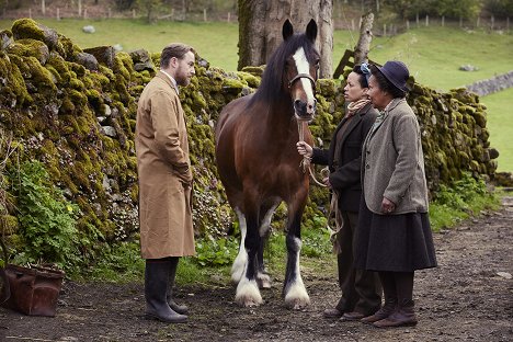 Samuel West, Cat Simmons, Cleo Sylvestre - All Creatures Great and Small - Episode 3 - Photos