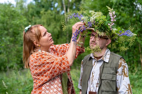 Niina Lahtinen, Joonas Nordman - Heinähattu, Vilttitossu ja kana - Z filmu