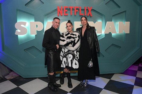 Netflix's "Spaceman" LA Special Screening at The Egyptian Theatre Hollywood on February 26, 2024 in Los Angeles, California - Jeremy Scott, Noomi Rapace - Kosmonaut z Čech - Z akcí
