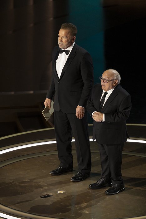 Arnold Schwarzenegger, Danny DeVito