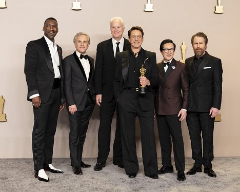 Mahershala Ali, Christoph Waltz, Tim Robbins, Robert Downey Jr., Ke Huy Quan, Sam Rockwell - Oscar 2024 - Promo