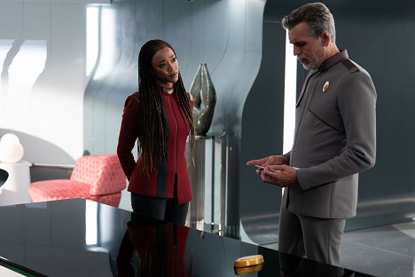 Sonequa Martin-Green, Oded Fehr - Star Trek: Discovery - Under the Twin Moons - Z filmu