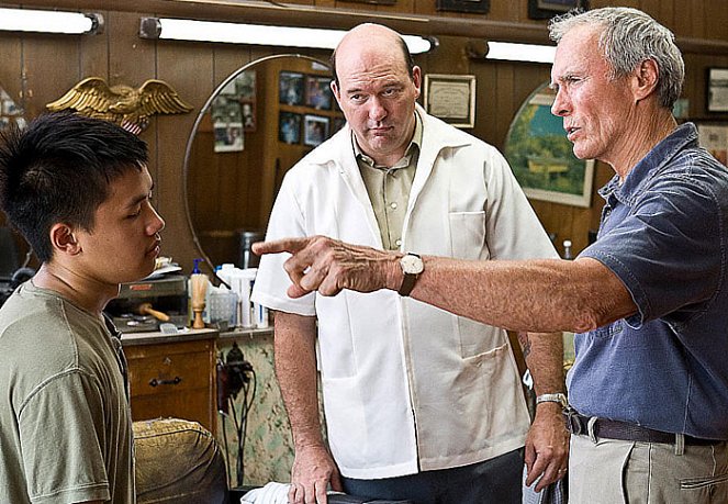 Gran Torino - Z filmu - Bee Vang, John Carroll Lynch, Clint Eastwood