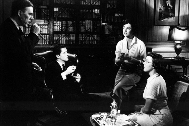 Cizinci ve vlaku - Z filmu - Leo G. Carroll, Farley Granger, Ruth Roman, Patricia Hitchcock