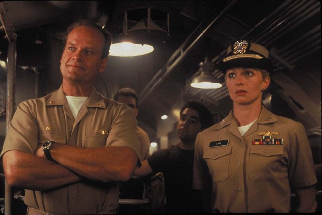 Periskop hore a dole - Z filmu - Kelsey Grammer, Lauren Holly