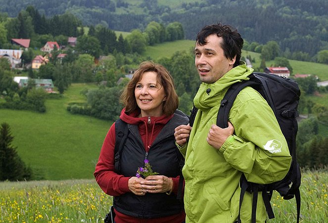 Zasaženi bleskem - Z filmu - Kamila Magálová, Pavel Liška