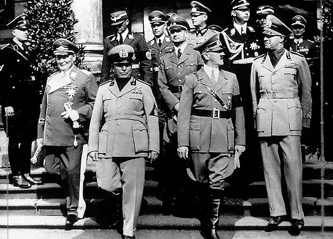 Konec Třetí říše - Z filmu - Hermann Göring, Benito Mussolini, Rudolf Hess, Adolf Hitler, Heinrich Himmler