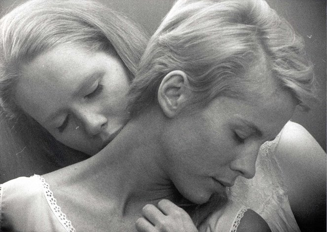 Persona - Z filmu - Liv Ullmann, Bibi Andersson