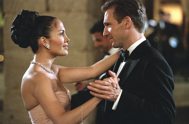 Krásná pokojská - Z filmu - Jennifer Lopez, Ralph Fiennes