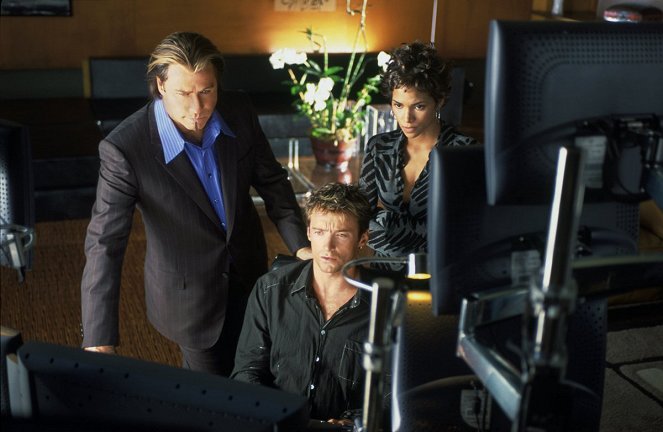 Swordfish: Operace Hacker - Z filmu - John Travolta, Hugh Jackman, Halle Berry