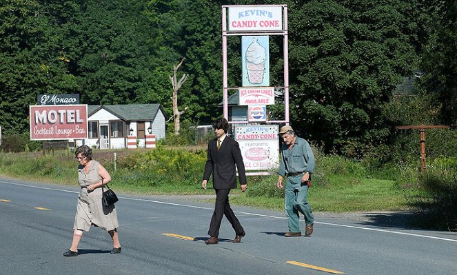 Zažít Woodstock - Z filmu - Imelda Staunton, Demetri Martin, Henry Goodman