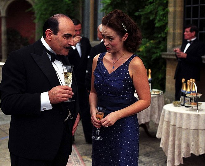 Agatha Christie's Poirot - Season 9 - Temný cypřiš - Z filmu - David Suchet, Elisabeth Dermot-Walsh