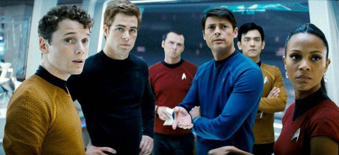 Star Trek - Z filmu - Anton Yelchin, Chris Pine, Simon Pegg, Karl Urban, John Cho, Zoe Saldana