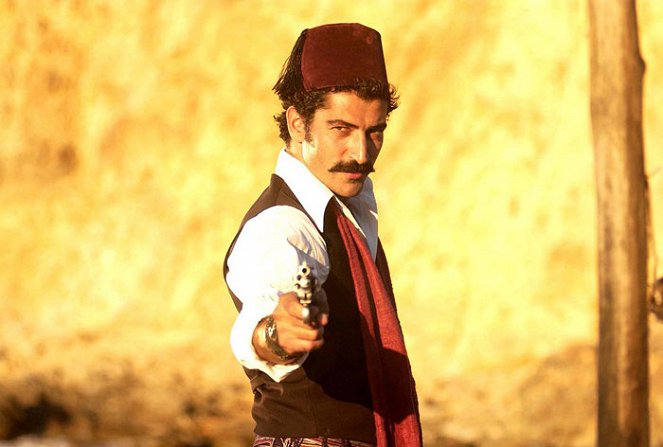 Nepřemožitelný Ali - Z filmu - Kenan İmirzalıoğlu