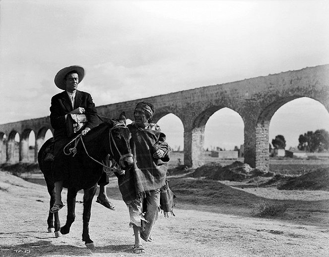 Uprchlík - Z filmu - Henry Fonda, J. Carrol Naish